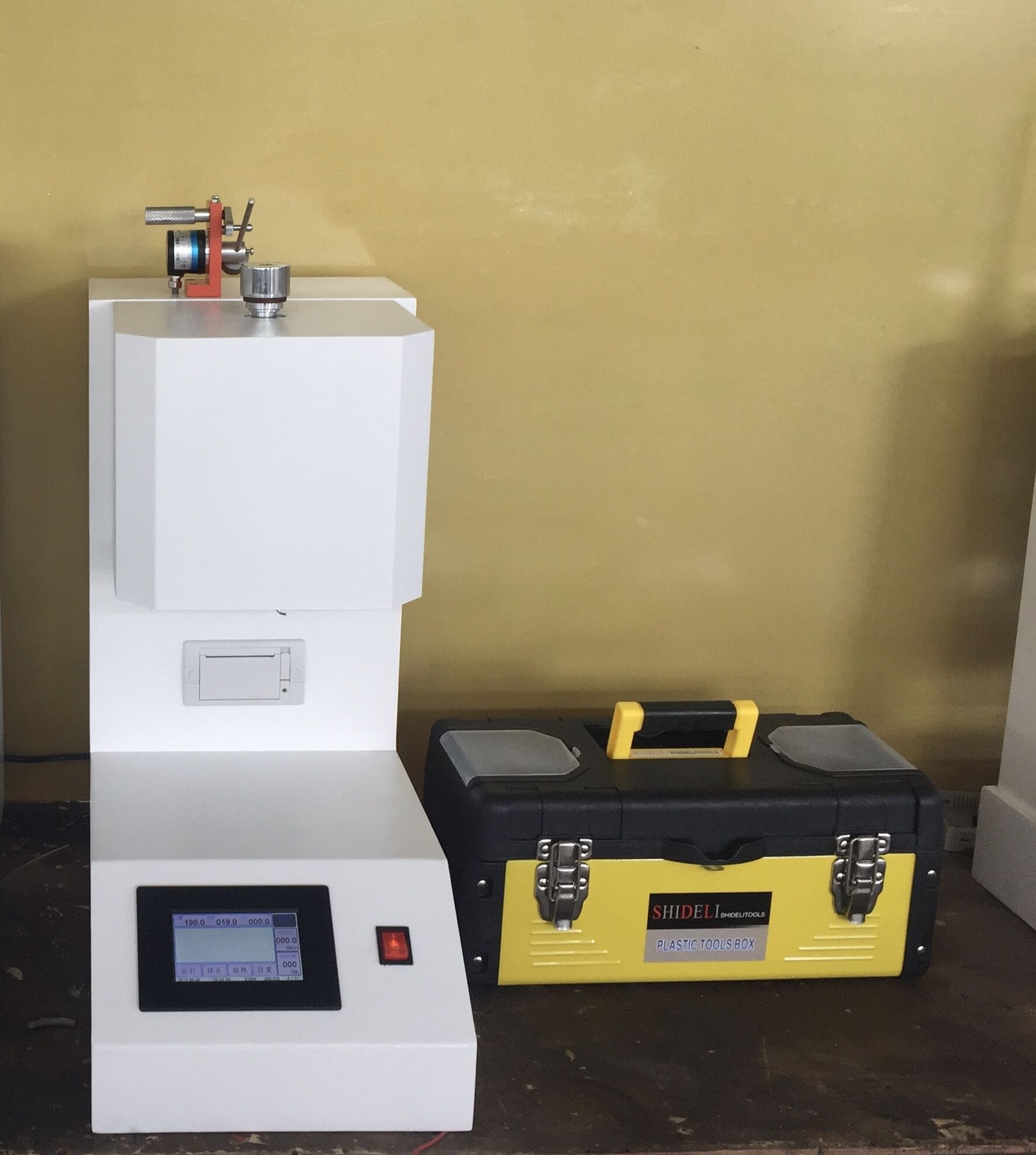 熔噴料專用熔融指數(shù)儀